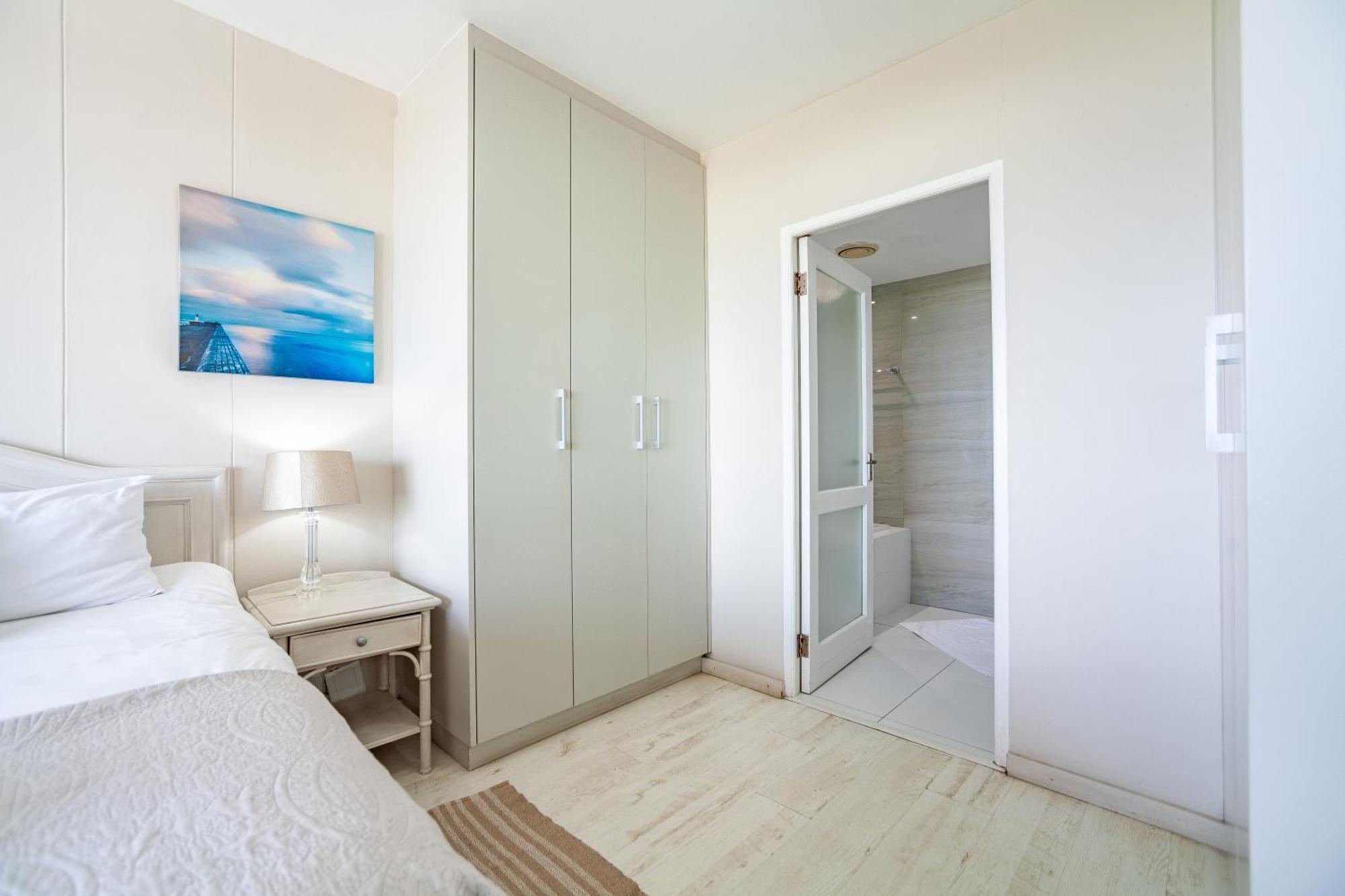 Luxury Private Beachfront 2 Bedroom Dolphin Apartment, Blouberg, Cape Town Exterior photo